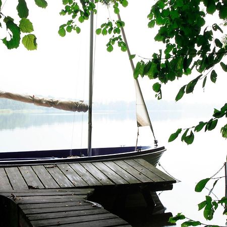 Ferienhaus Am See Perlin ภายนอก รูปภาพ