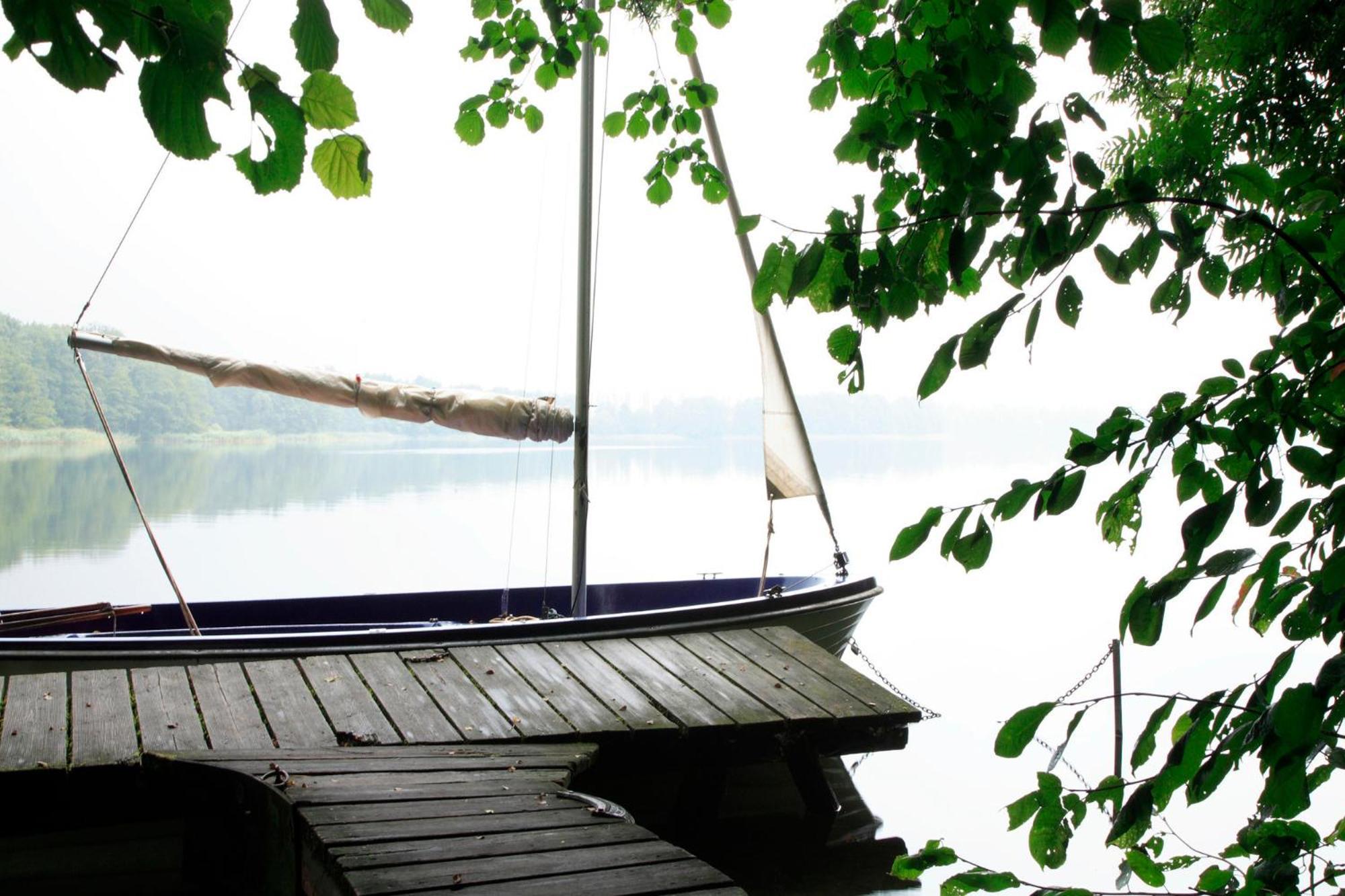 Ferienhaus Am See Perlin ภายนอก รูปภาพ
